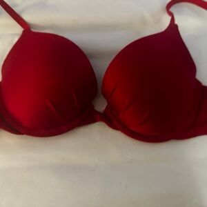 Maidenform Vibrant Red Push-Up Bra